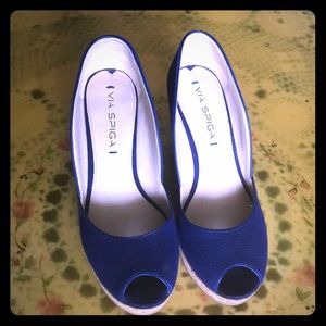 Electric blue cork wedges